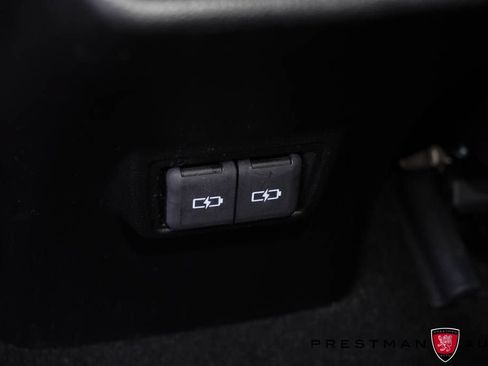 Used 2024 Lexus UX 250h FWD image 35
