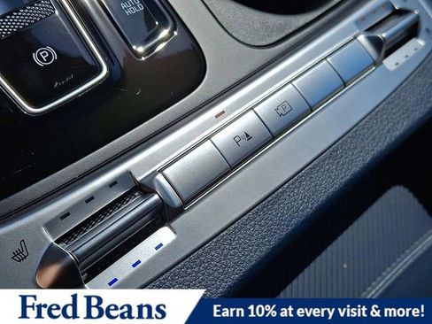 New 2026 Kia Carnival SX image 17