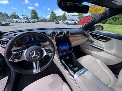 Used 2022 Mercedes-Benz C 300 4MATIC Sedan image 18