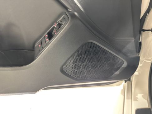 Used 2025 Toyota GR86 Premium w/ ALL Weather Mat Package (TMS) RWD image 19
