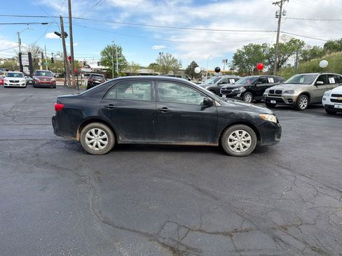 Used 2009 Toyota Corolla FWD image 6