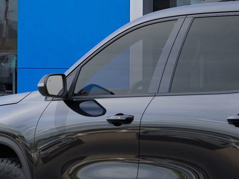 New 2026 Chevrolet Traverse Z71 w/ Enhanced Driving Package image 12