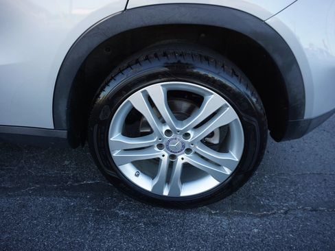 Used 2015 Mercedes-Benz GLA 250 w/ Premium Package image 25