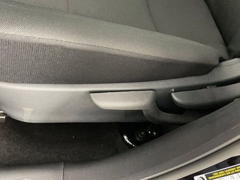 Used 2025 Nissan Kicks Play S FWD image 30