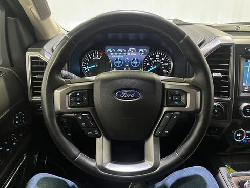 Used 2019 Ford Expedition Platinum AWD/4WD image 19