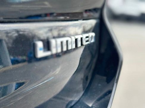 Used 2023 Jeep Grand Cherokee L Limited image 19