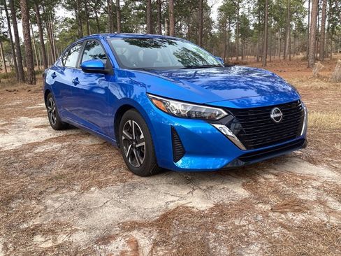 Used 2024 Nissan Sentra SV image 7