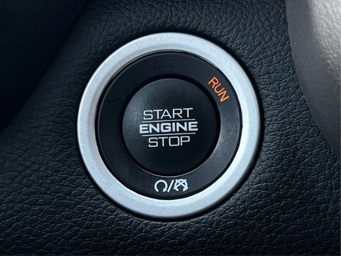 Used 2020 RAM 1500 Laramie AWD/4WD image 37