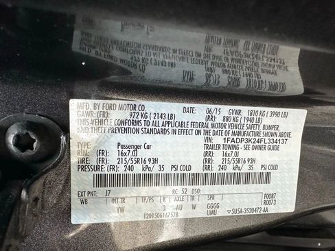 Used 2015 Ford Focus SE image 38