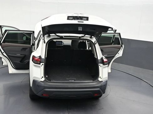Used 2021 Nissan Rogue S FWD image 35