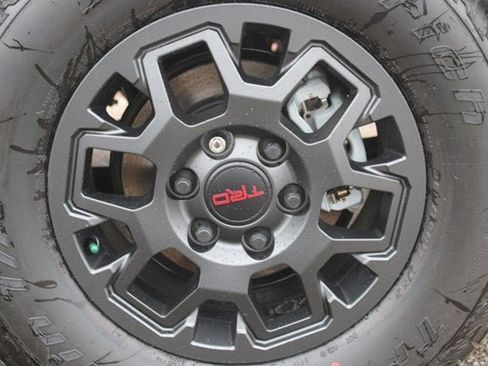 New 2025 Toyota Tacoma PreRunner image 23