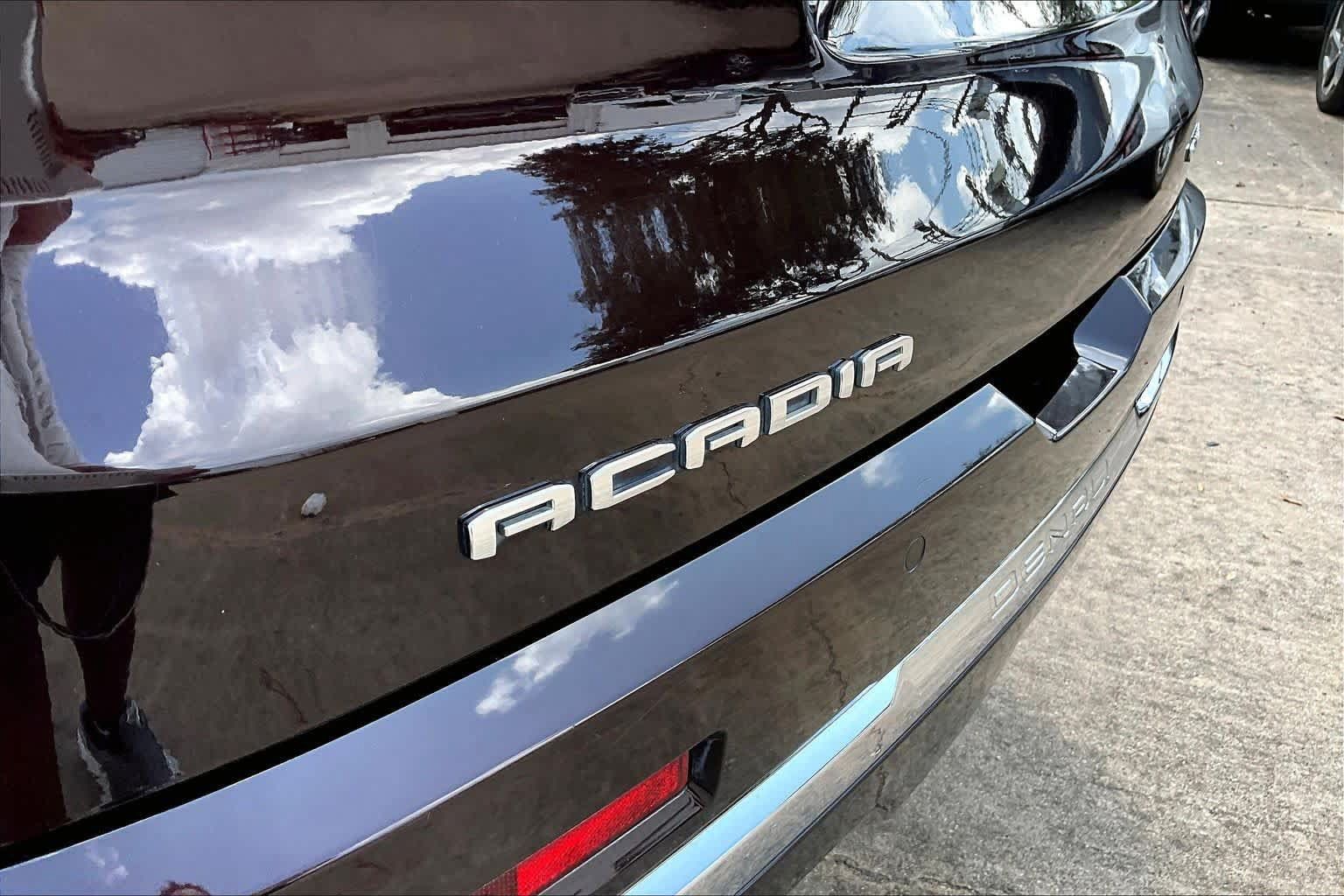 Used 2020 GMC Acadia Denali AWD/4WD image 30