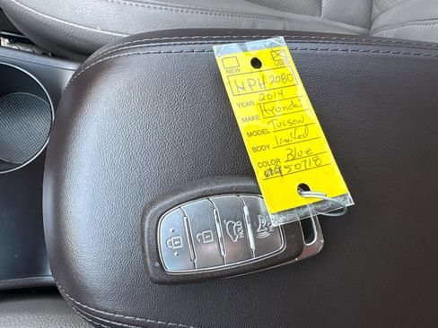 Used 2014 Hyundai Tucson Limited w/ Technology Package 02 FWD image 38