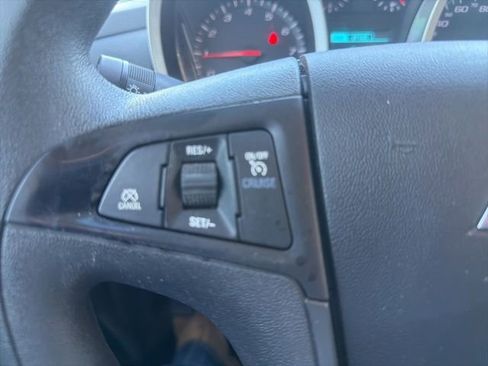 Used 2017 Chevrolet Equinox LS image 20