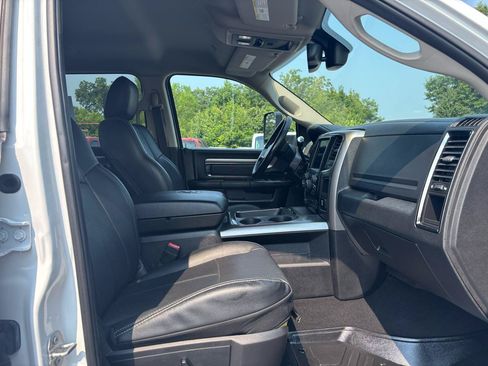 Used 2018 RAM 2500 Laramie w/ Sport Appearance Group AWD/4WD image 15