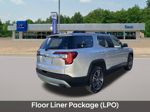 Used 2020 GMC Acadia SLT w/ Driver Alert Package II image 7