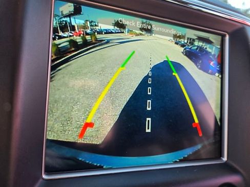 Used 2018 Jeep Grand Cherokee Altitude image 25