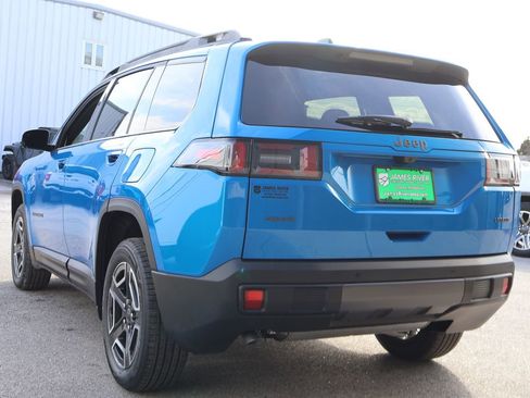 New 2026 Jeep Cherokee Laredo image 2