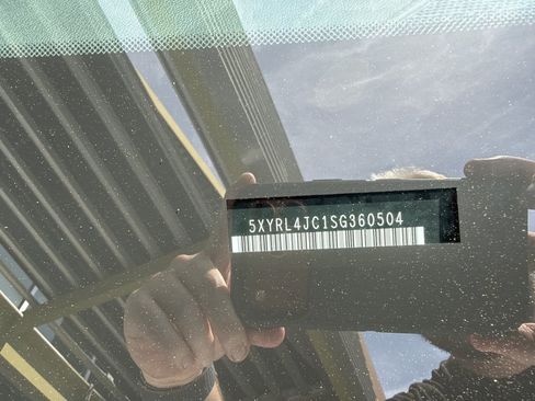 Used 2025 Kia Sorento S w/ Panoramic Sunroof Package FWD image 42