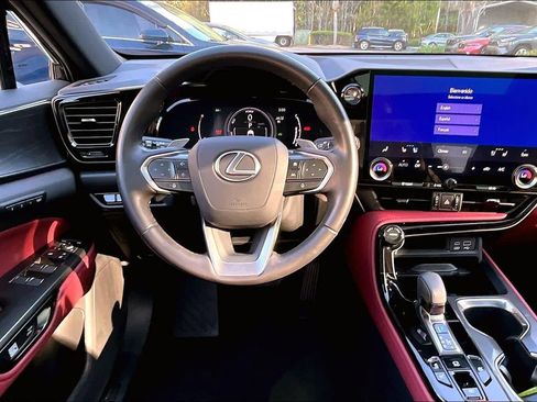 Used 2024 Lexus NX 350h AWD image 6