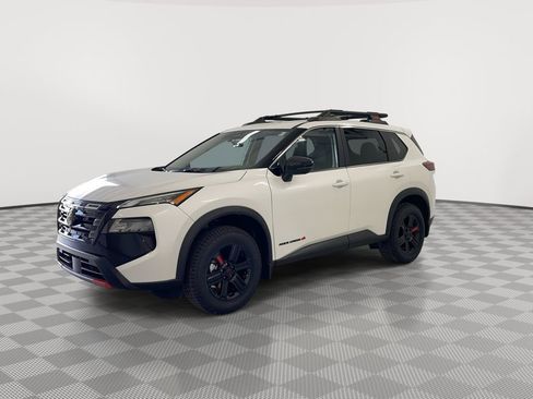 New 2026 Nissan Rogue SV w/ Rock Creek Premium Package AWD/4WD image 6