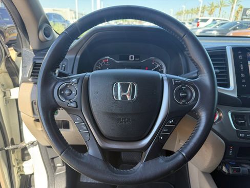 Used 2018 Honda Ridgeline RTL-T image 13