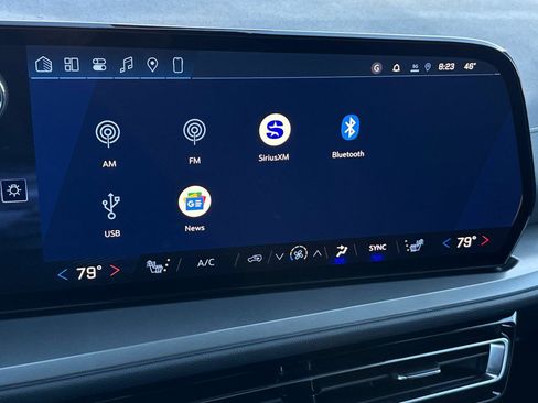 New 2026 Chevrolet Traverse LT w/ Driver Confidence Package image 25