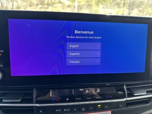 New 2026 Toyota Sienna XLE FWD image 21