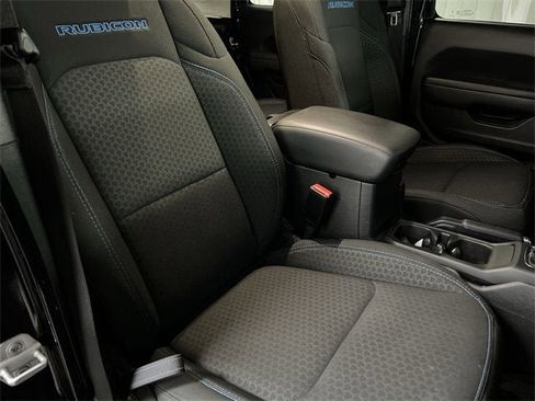 Used 2024 Jeep Wrangler Unlimited Rubicon 4xe w/ Convenience Group image 27