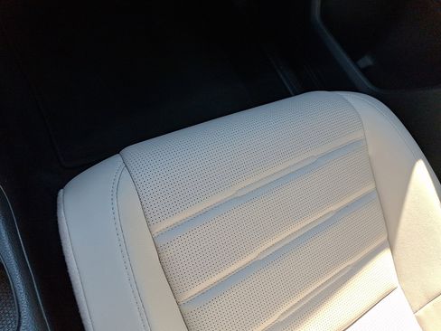 Certified 2023 Honda CR-V EX-L image 26