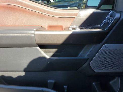 Used 2021 Ford F150 Lariat image 17