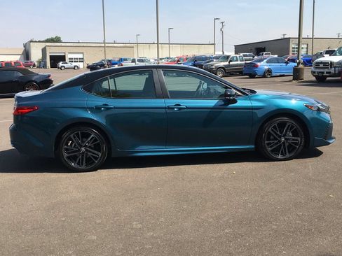 Used 2026 Toyota Camry XSE AWD/4WD image 9