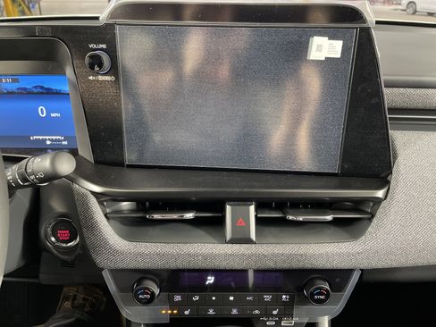 New 2026 Subaru Outback Limited image 23