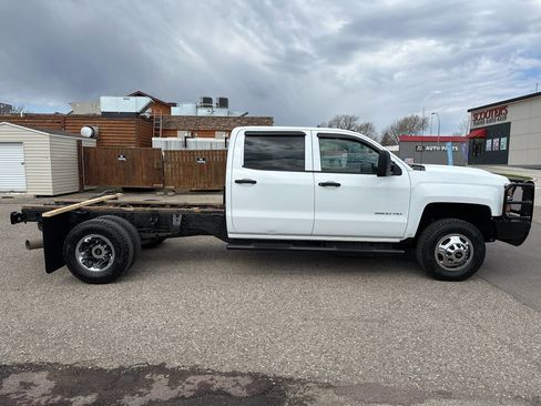 Used 2017 Chevrolet Silverado 3500 W/T image 5