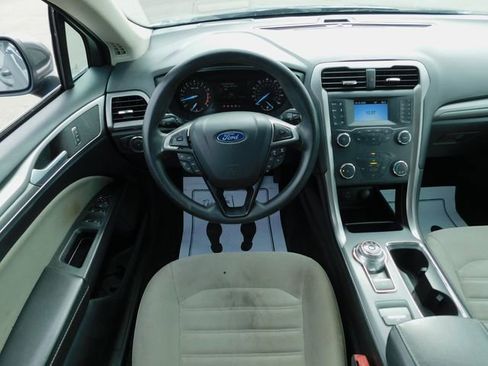 Used 2020 Ford Fusion S FWD image 13