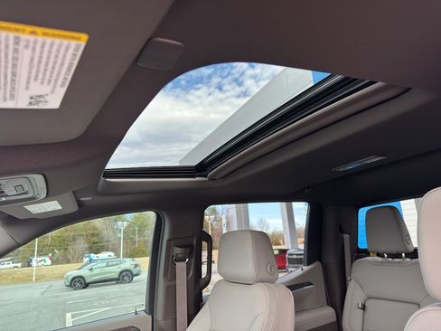 New 2026 Chevrolet Silverado 1500 LTZ w/ LTZ Premium Package image 23