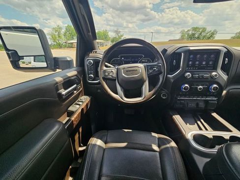 Used 2020 GMC Sierra 3500 Denali w/ Gooseneck/5TH Wheel Package AWD/4WD image 13