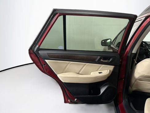 Used 2019 Subaru Outback 3.6R Limited w/ Popular Package #2 image 26