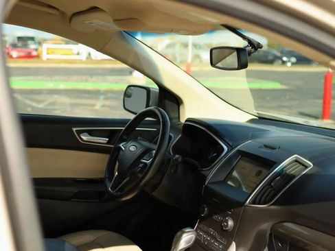 Used 2017 Ford Edge SEL w/ Equipment Group 201A image 47
