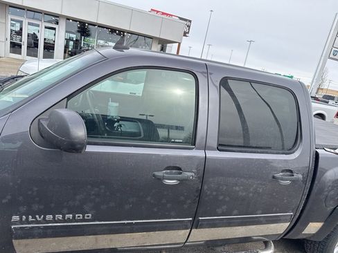 Used 2010 Chevrolet Silverado 1500 LT w/ Power Pack Plus image 4