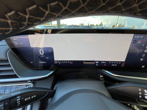 Used 2024 Buick Envision Preferred image 40