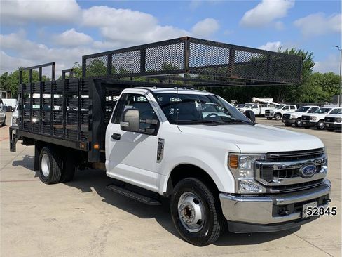 Used 2022 Ford F350 XL w/ Power Equipment Group RWD image 3