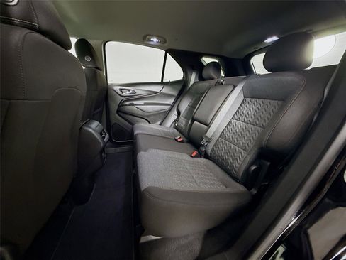 Used 2023 Chevrolet Equinox LT AWD/4WD image 24