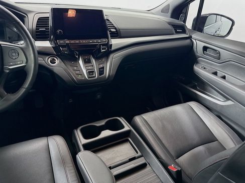 Used 2024 Honda Odyssey Sport image 21