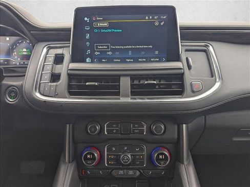 Used 2022 Chevrolet Tahoe LT w/ Luxury Package image 11