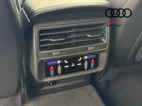 Used 2023 Audi Q8 Premium Plus w/ Premium Plus Package AWD/4WD image 29