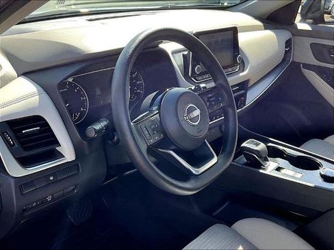 Certified 2023 Nissan Rogue SV AWD/4WD image 8