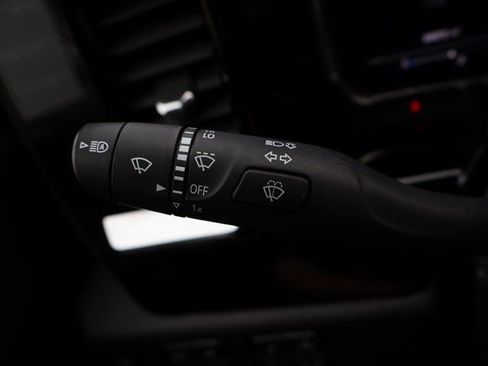 Certified 2024 Chevrolet Silverado 1500 LTZ image 38