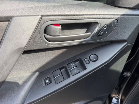 Used 2011 MAZDA MAZDA3 i Sport FWD image 15