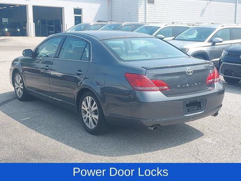 Used 2008 Toyota Avalon Touring FWD image 8